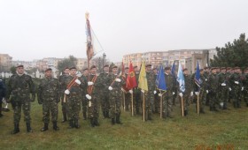 Craiovenii sărbătoriră Ziua Armatei